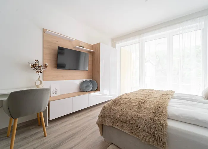 Aparthotel Westside Garden By Firsthost
