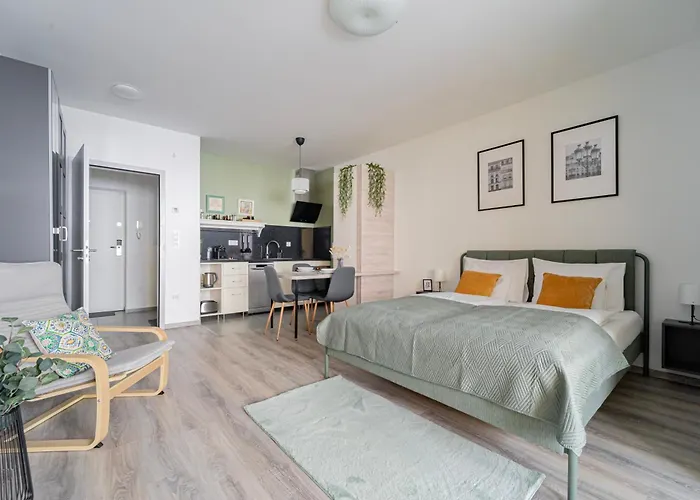Aparthotel Westside Garden By Firsthost