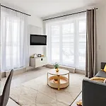 Apart Otel Westside Garden By Firsthost 4*