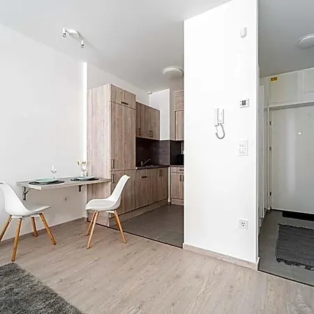 Westside Garden By Firsthost Lejlighedshotel Budapest