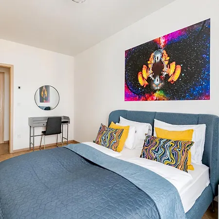 Westside Garden By Urbanrent Aparthotel Budapest