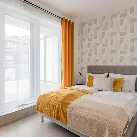 Aparthotel Westside Garden By Firsthost 4*